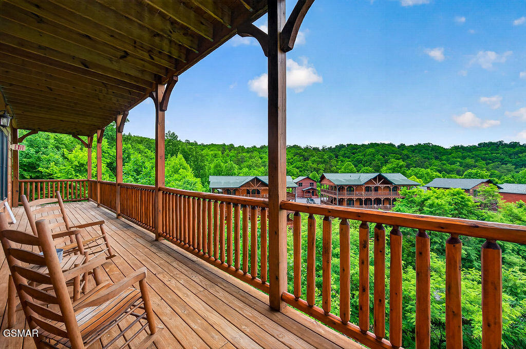 776 Mountain Stream Way Gatlinburg TN 37738