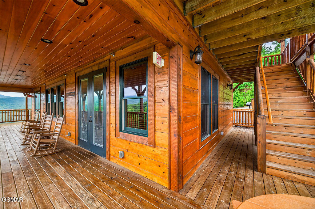 776 Mountain Stream Way Gatlinburg TN 37738