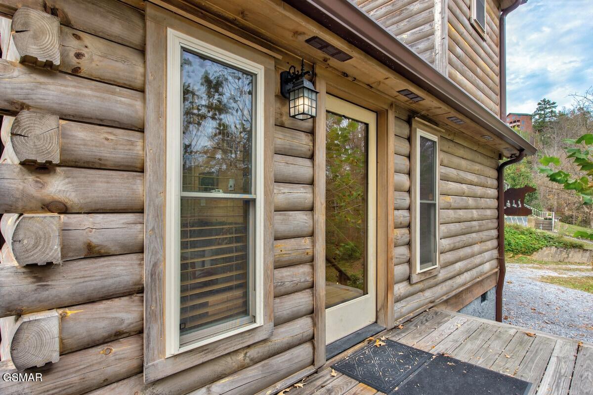 820 Crest View Drive Gatlinburg TN 37738