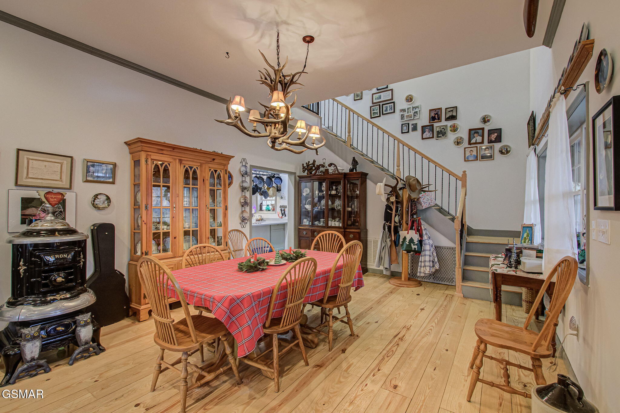 3875 Poplar Lane Kodak TN 37764