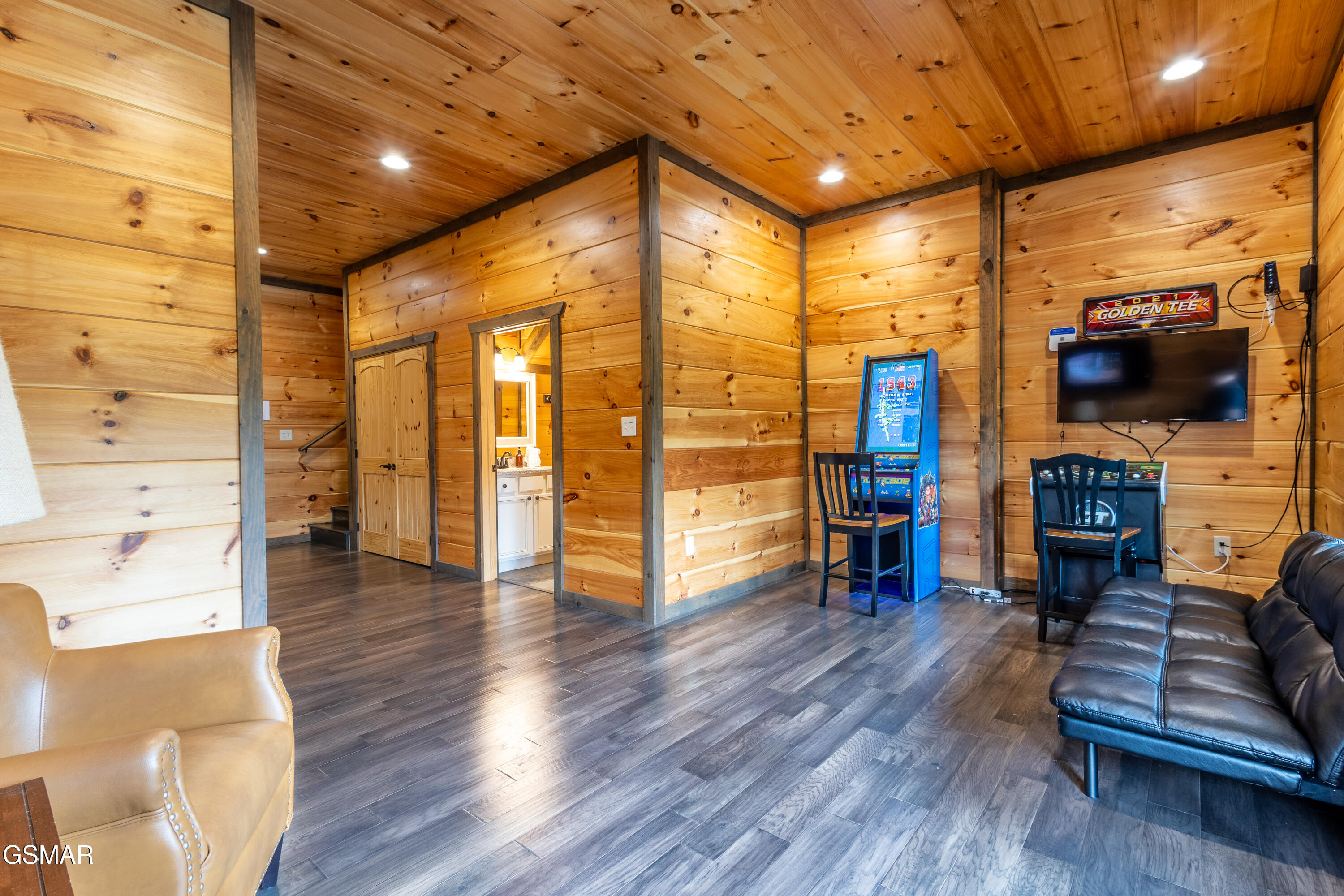 4445 Shangrila Way Sevierville TN 37876