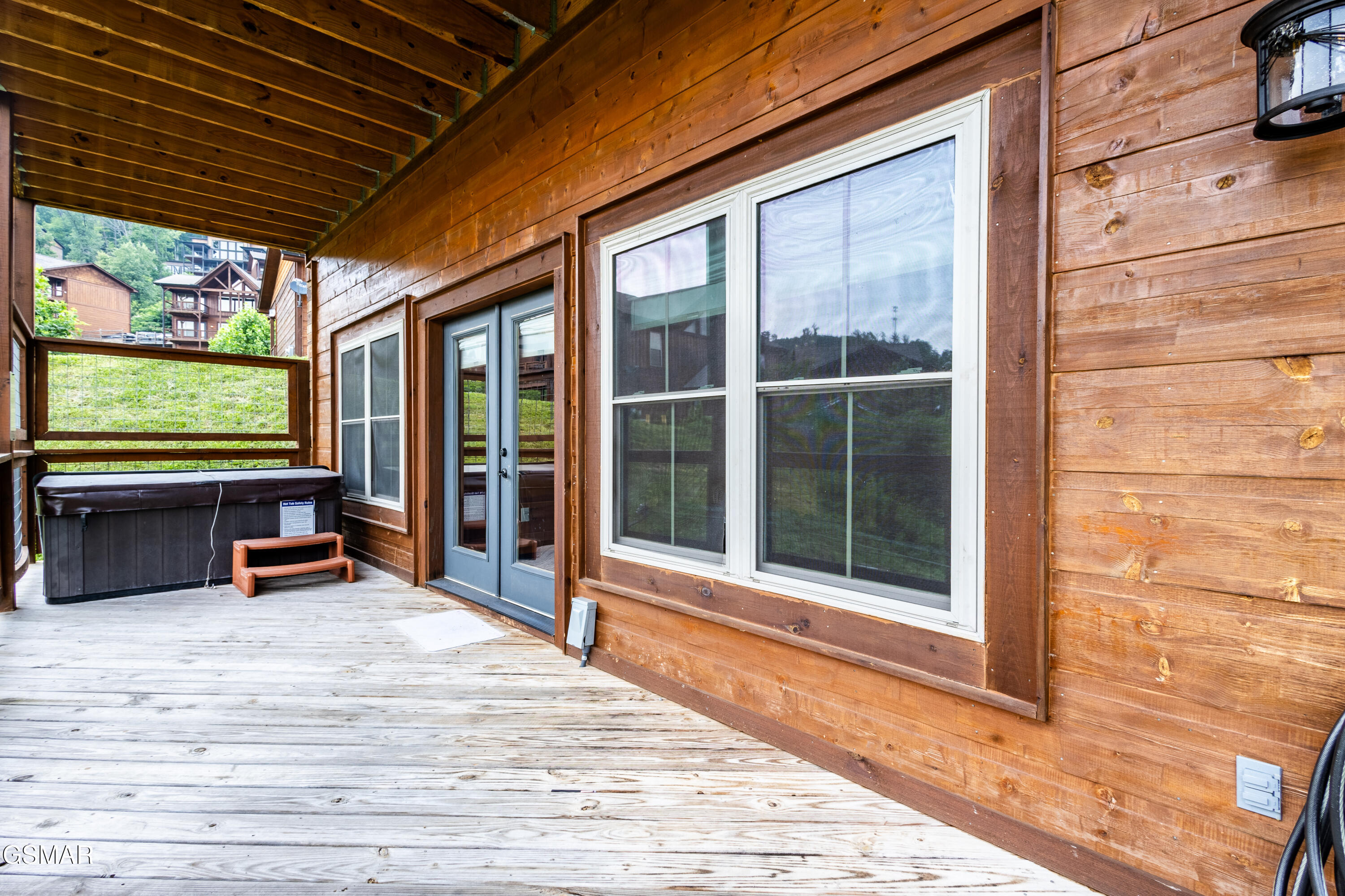 4445 Shangrila Way Sevierville TN 37876