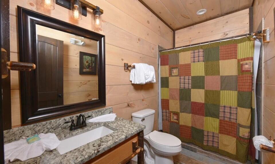 1481 Sleepy Valley Lane Sevierville TN 37876