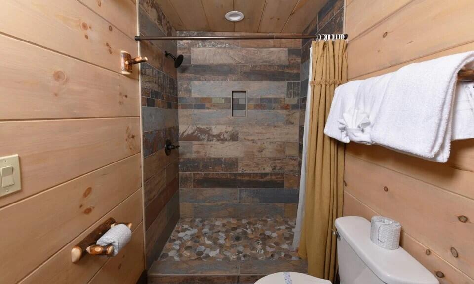 1481 Sleepy Valley Lane Sevierville TN 37876
