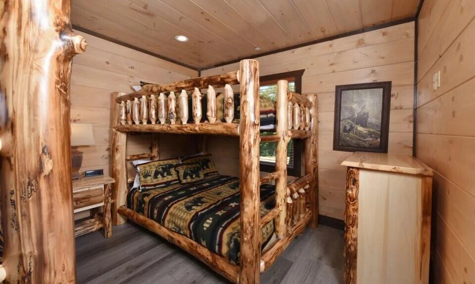 1481 Sleepy Valley Lane Sevierville TN 37876
