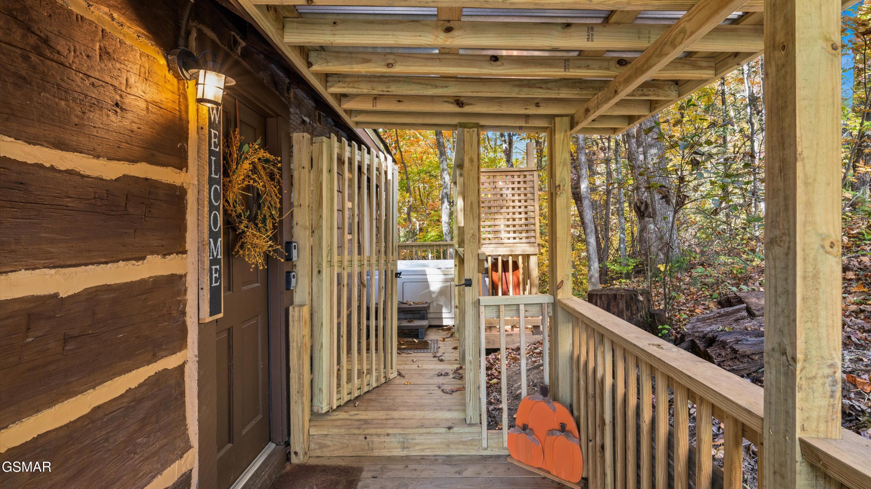 1131 Old Cartertown Road Gatlinburg TN 37738