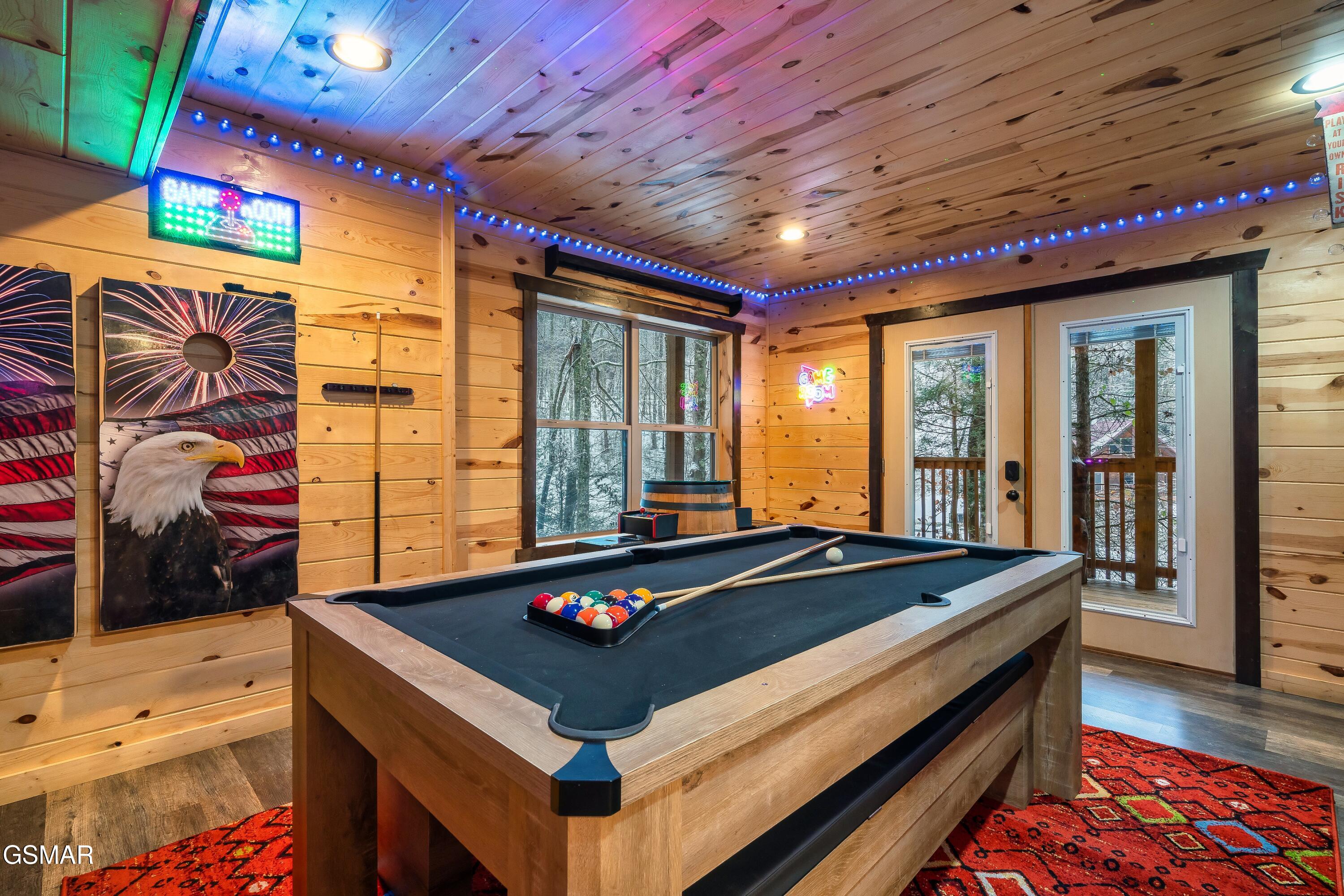 4211 Bruce Ogle Way Pigeon Forge TN 37863