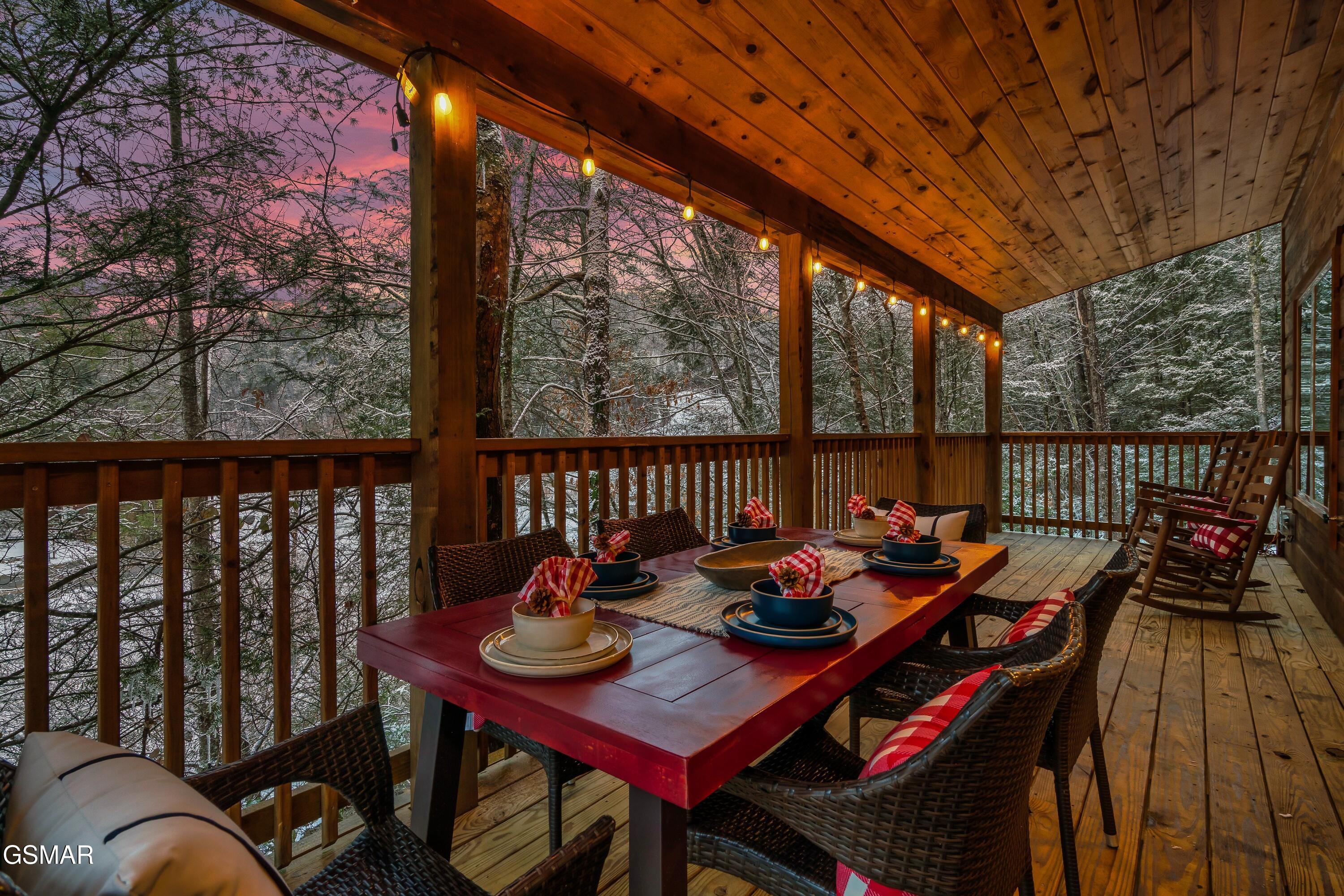 4211 Bruce Ogle Way Pigeon Forge TN 37863