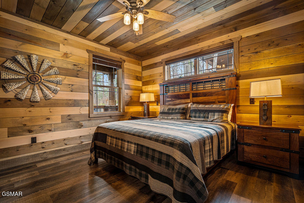 2011 Turkey Creek Way Sevierville TN 37862
