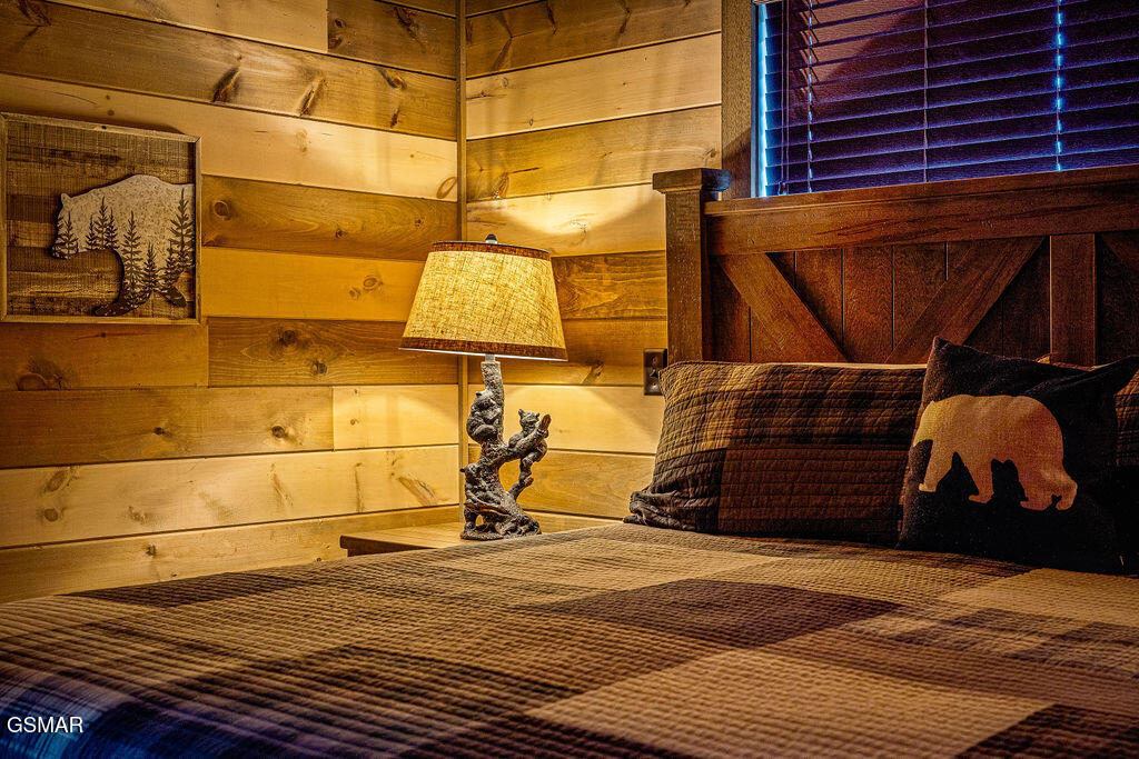 2011 Turkey Creek Way Sevierville TN 37862