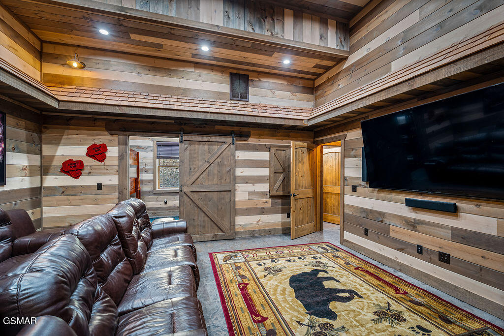 2011 Turkey Creek Way Sevierville TN 37862