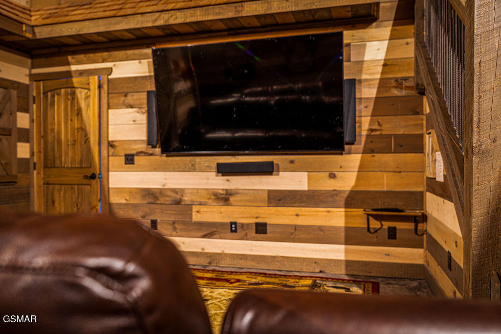 2011 Turkey Creek Way Sevierville TN 37862