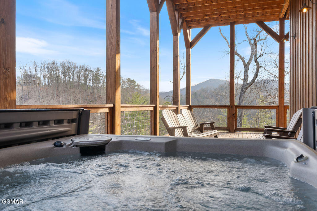 2011 Turkey Creek Way Sevierville TN 37862
