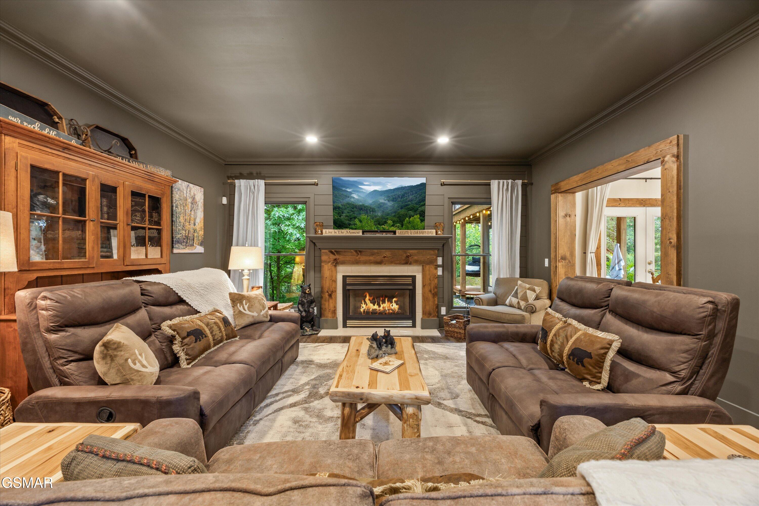 704 Blue Dun Court Pigeon Forge TN 37863