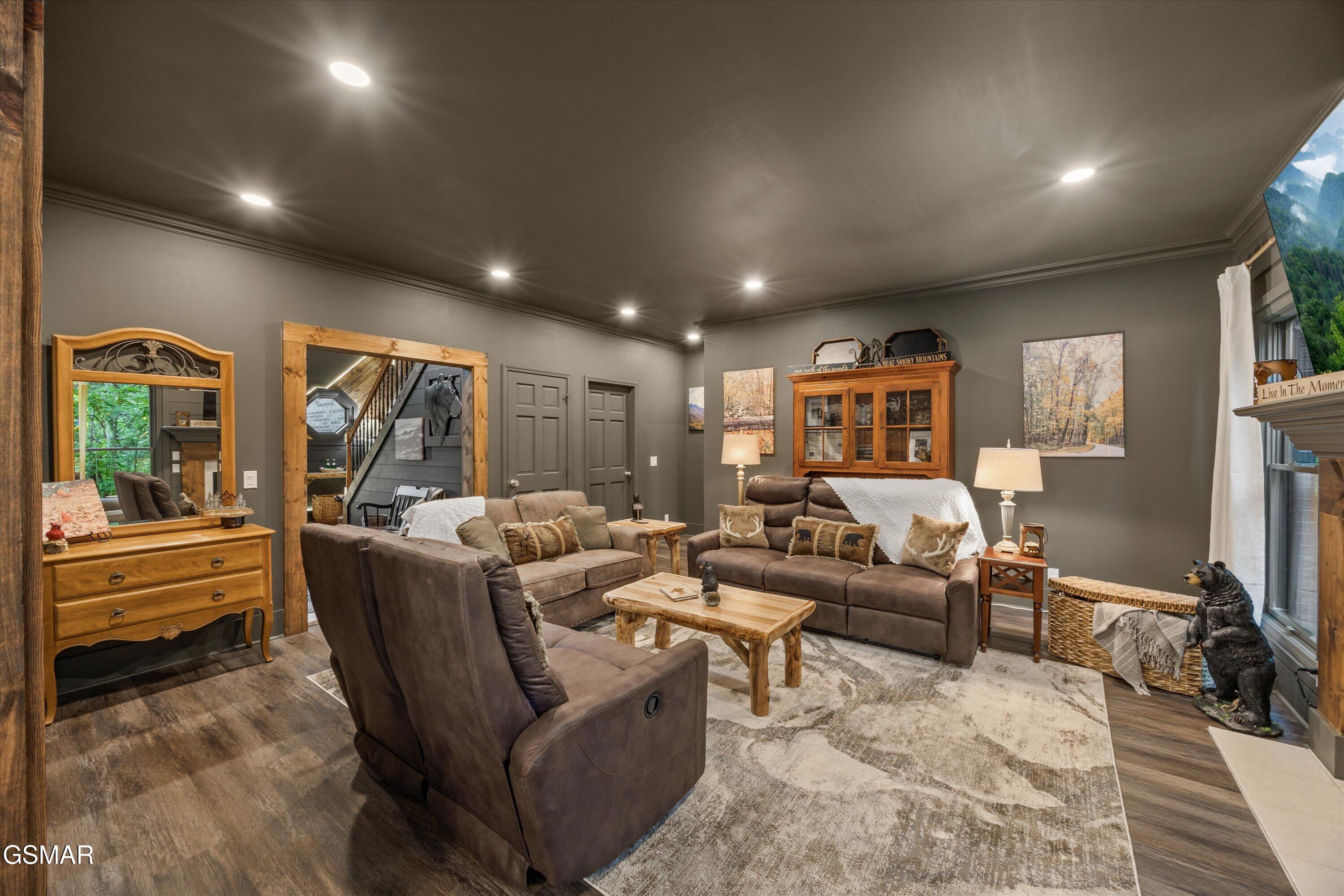 704 Blue Dun Court Pigeon Forge TN 37863