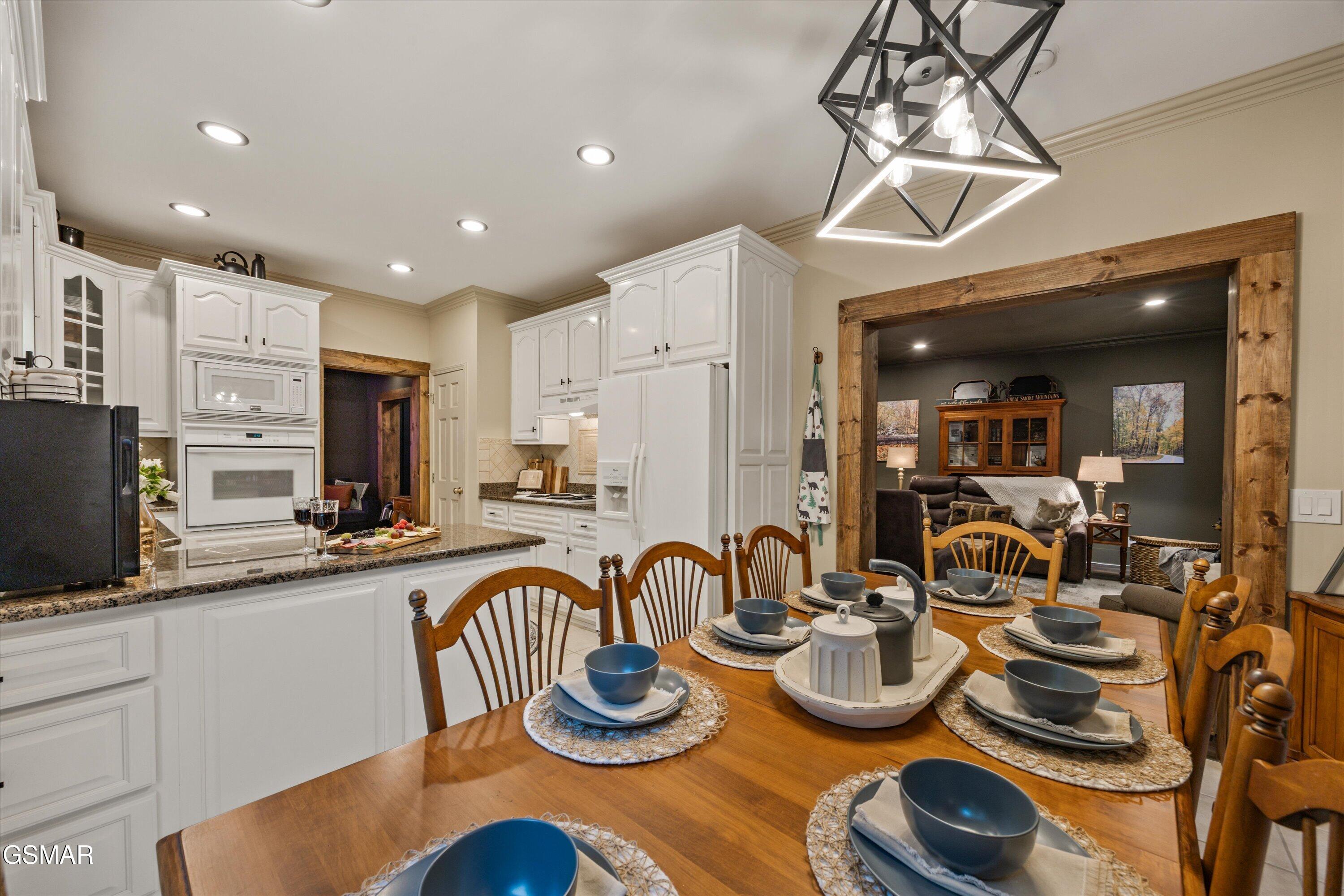 704 Blue Dun Court Pigeon Forge TN 37863