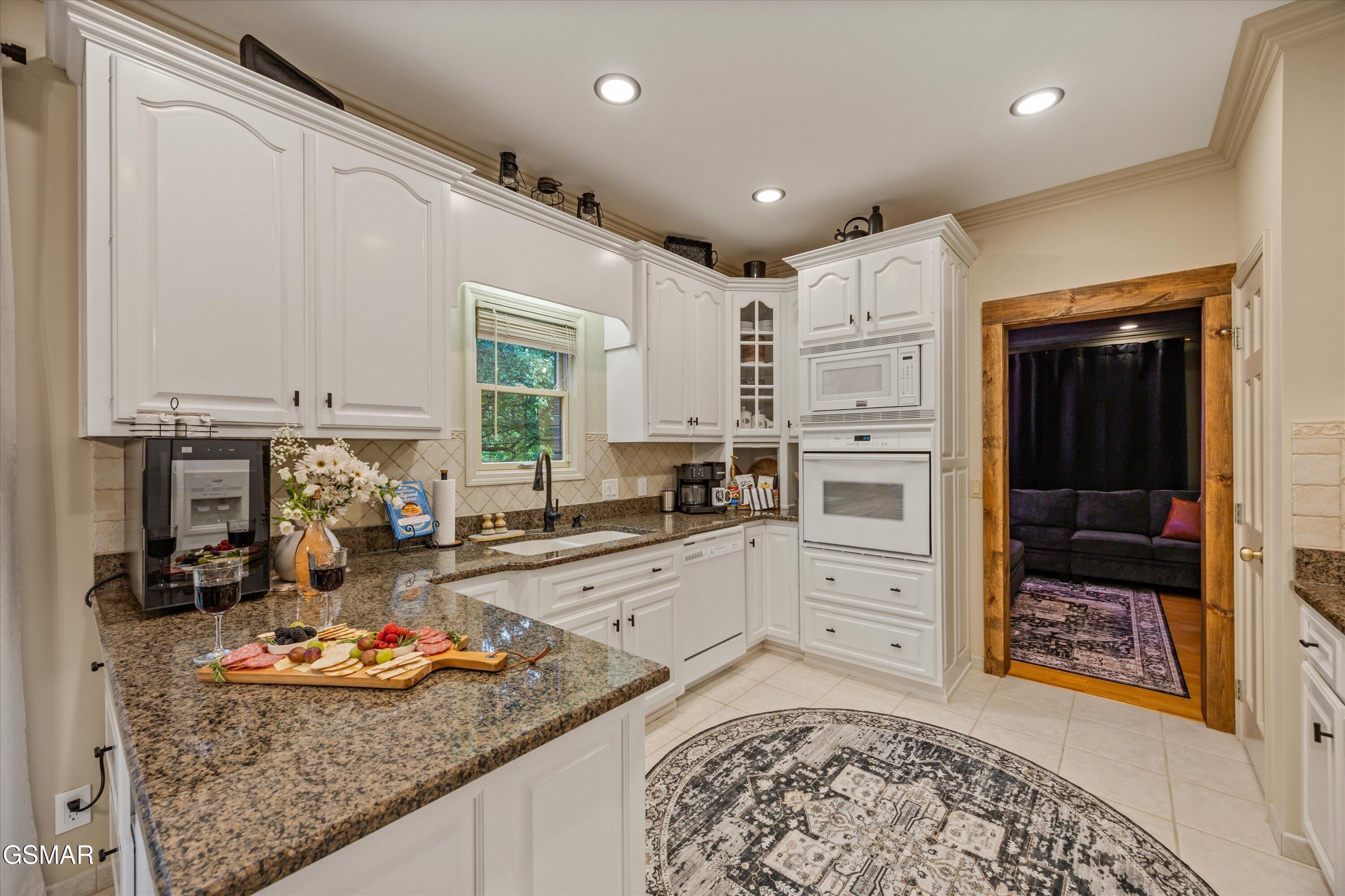 704 Blue Dun Court Pigeon Forge TN 37863