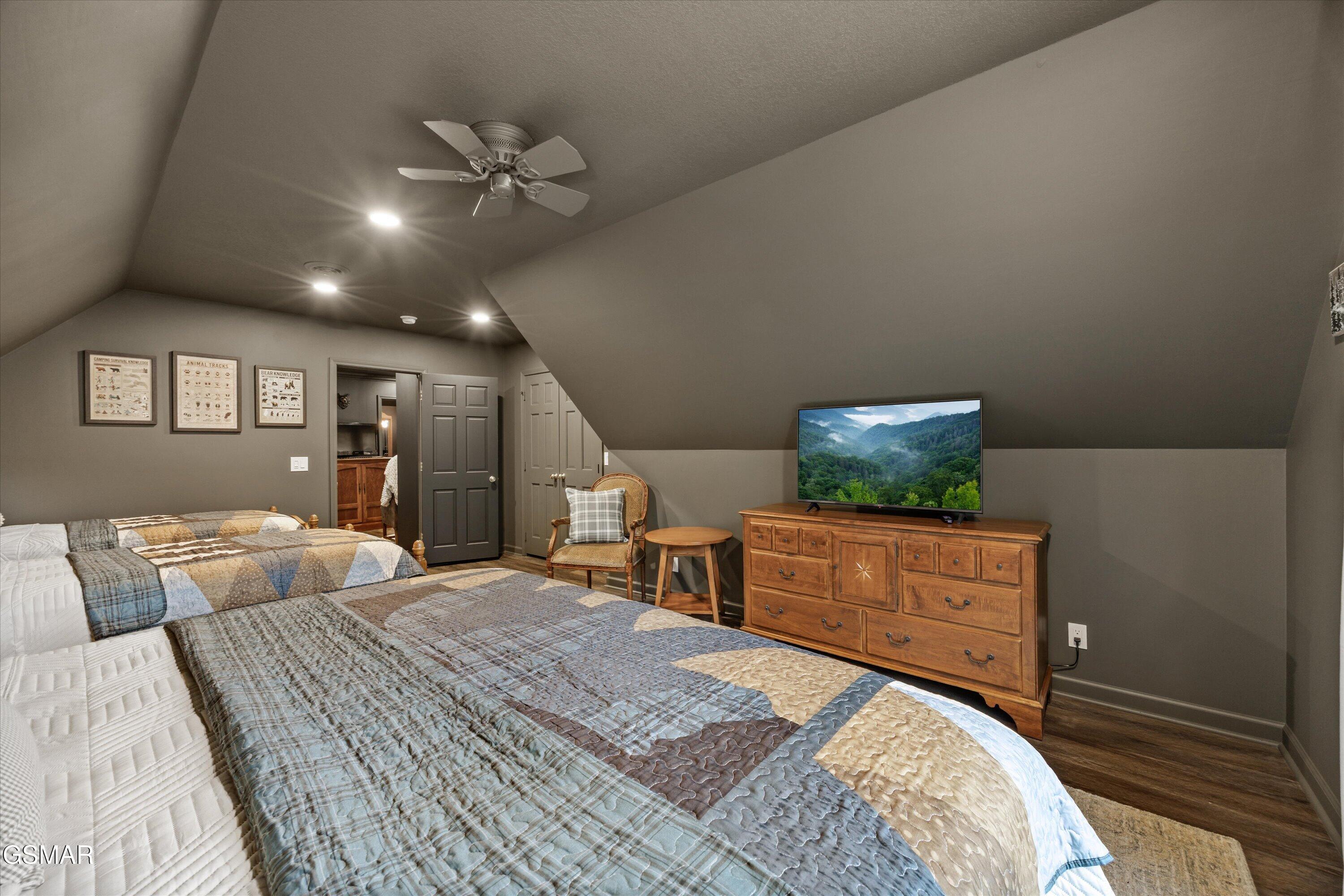 704 Blue Dun Court Pigeon Forge TN 37863