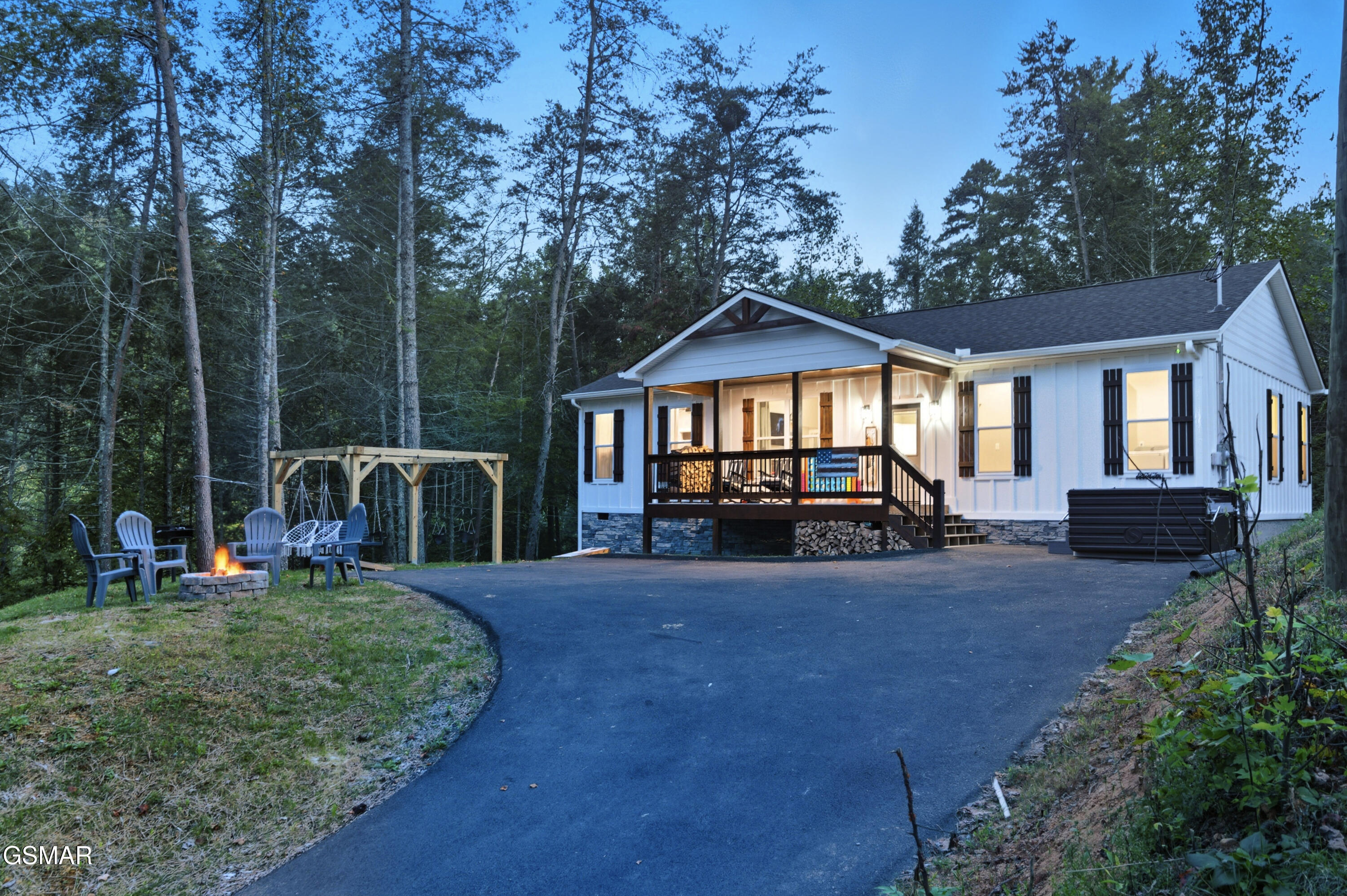 1077 Sencebaugh Drive Sevierville TN 37876