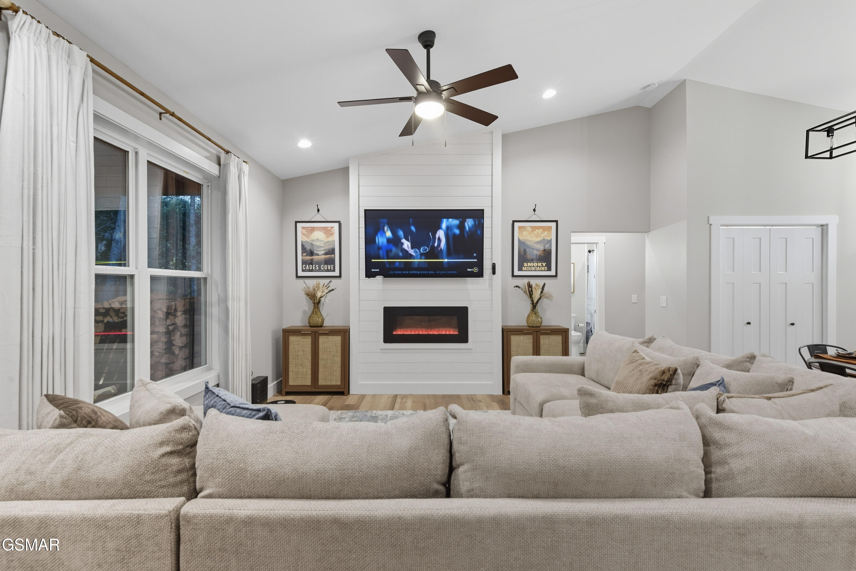 1077 Sencebaugh Drive Sevierville TN 37876