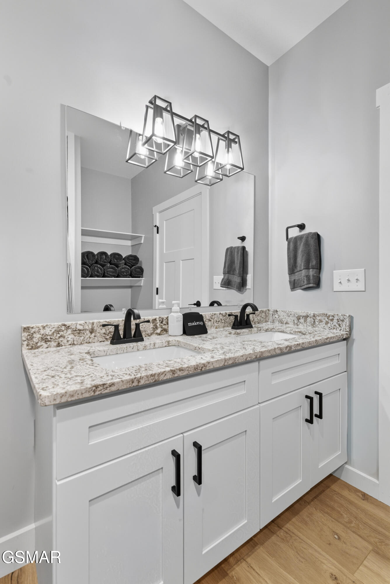 1077 Sencebaugh Drive Sevierville TN 37876