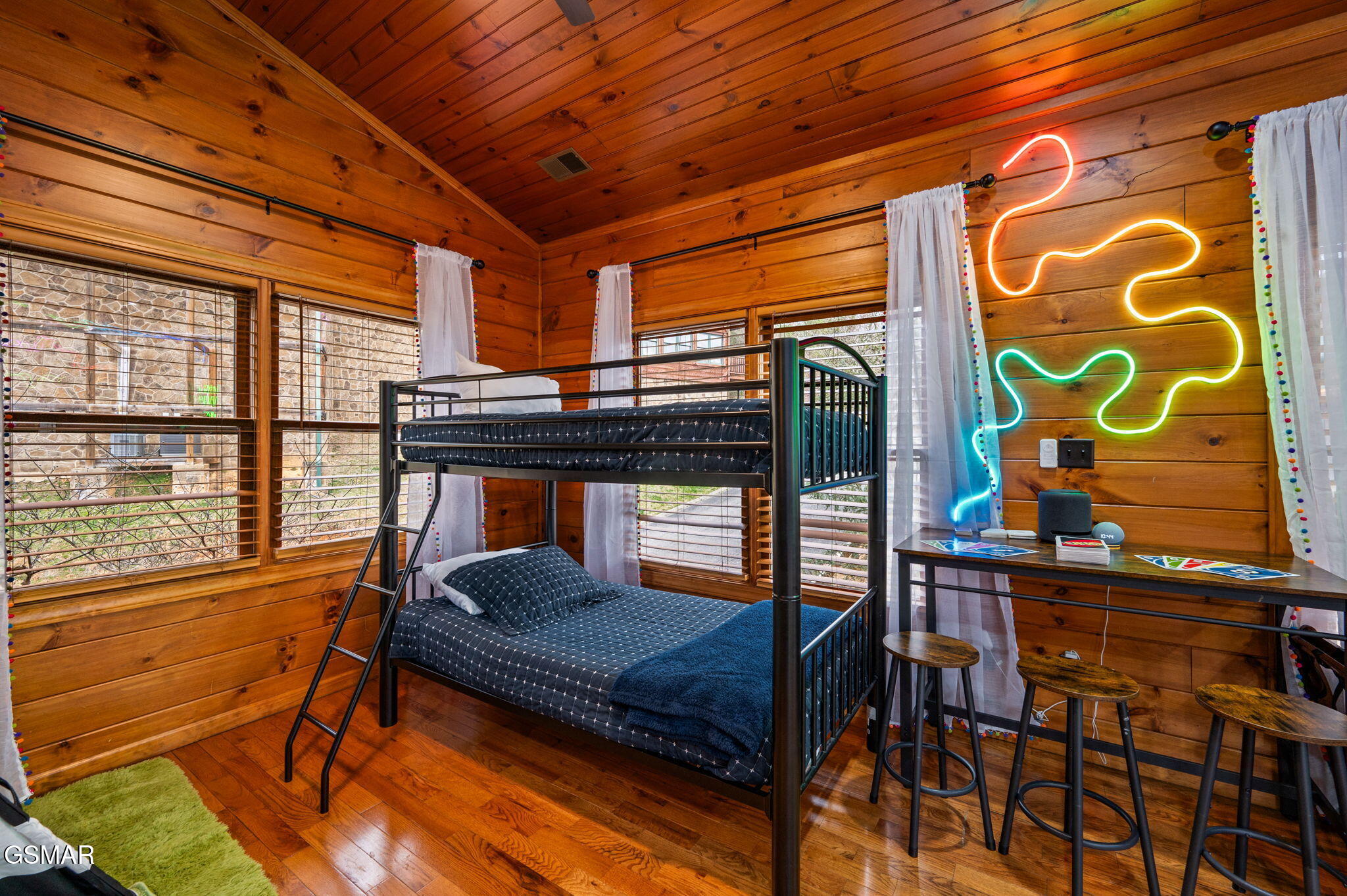 808 Great Smoky Way Gatlinburg TN 37738