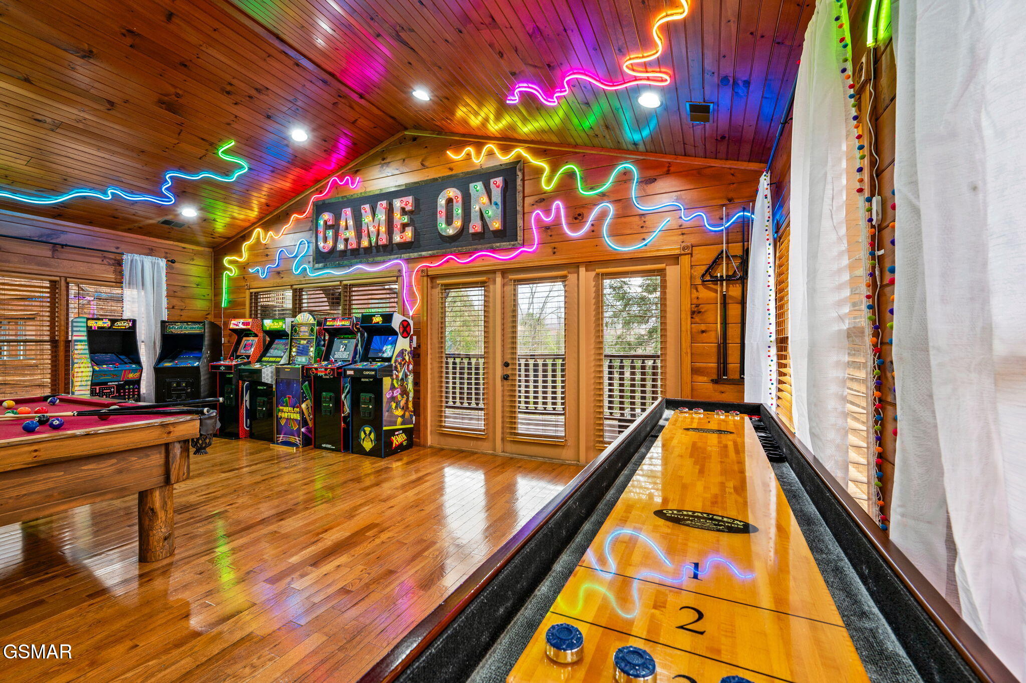 808 Great Smoky Way Gatlinburg TN 37738