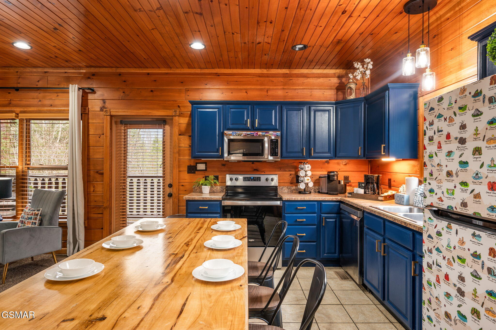 808 Great Smoky Way Gatlinburg TN 37738