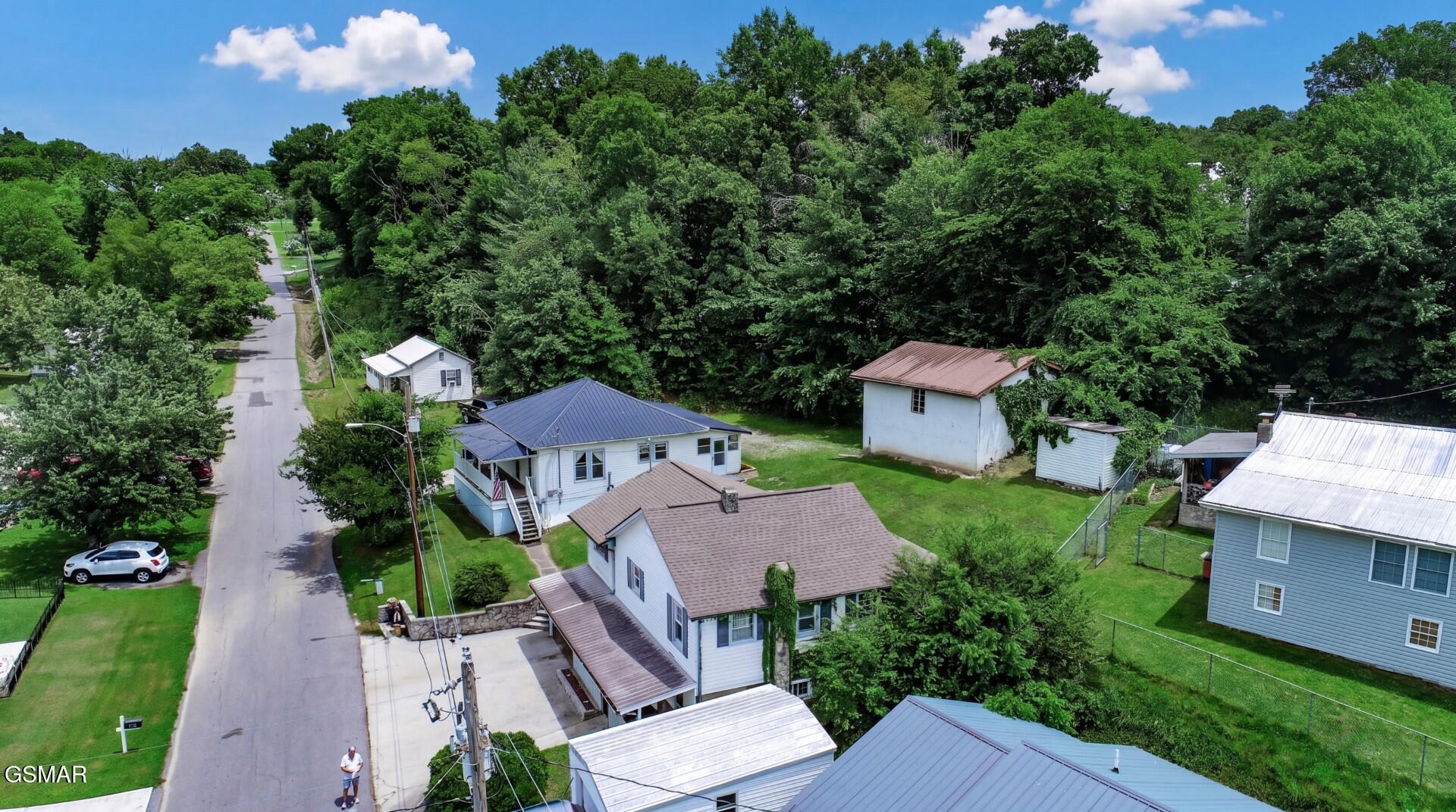 421 & 429 Duncan Street Newport TN 37821