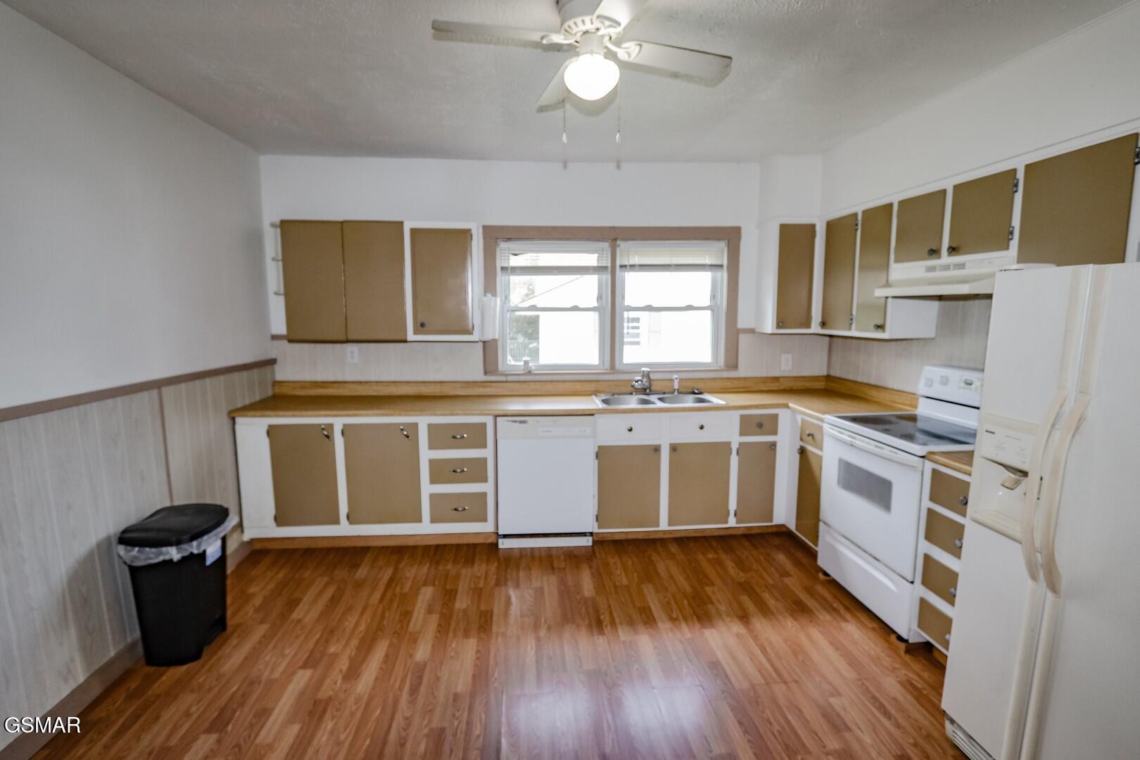 421 & 429 Duncan Street Newport TN 37821