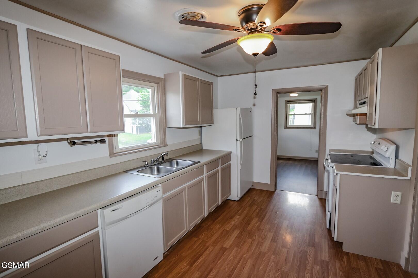 421 & 429 Duncan Street Newport TN 37821