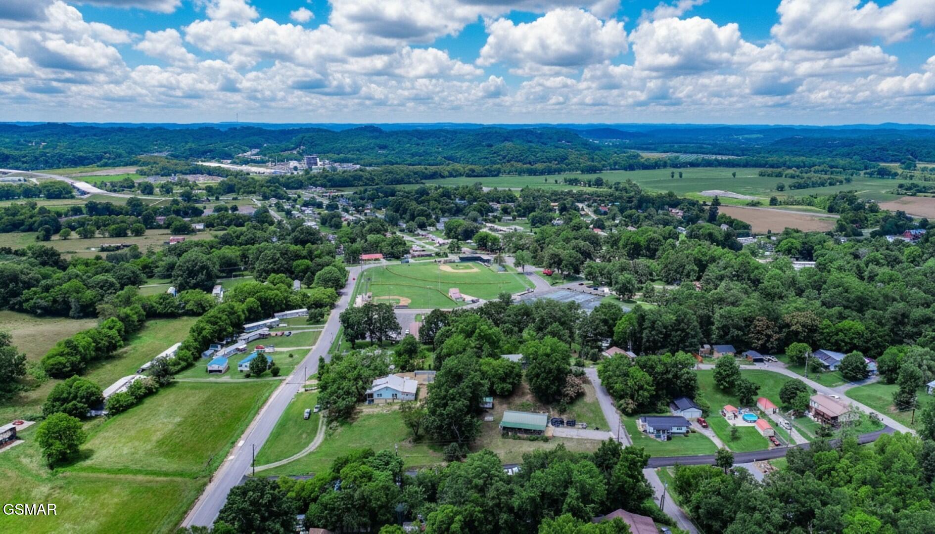 421 & 429 Duncan Street Newport TN 37821