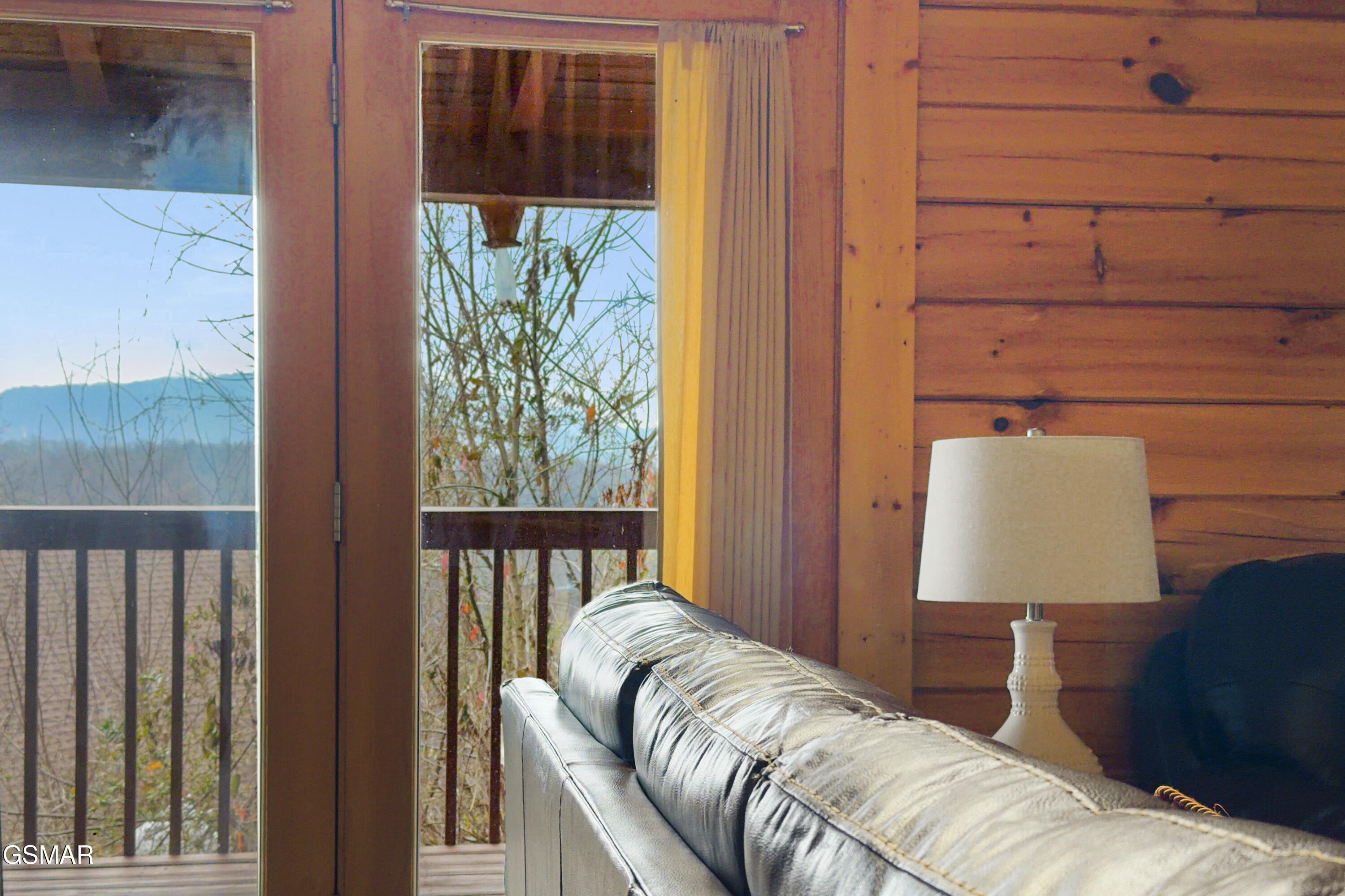 2048 Eagle Feather Drive Sevierville TN 37876