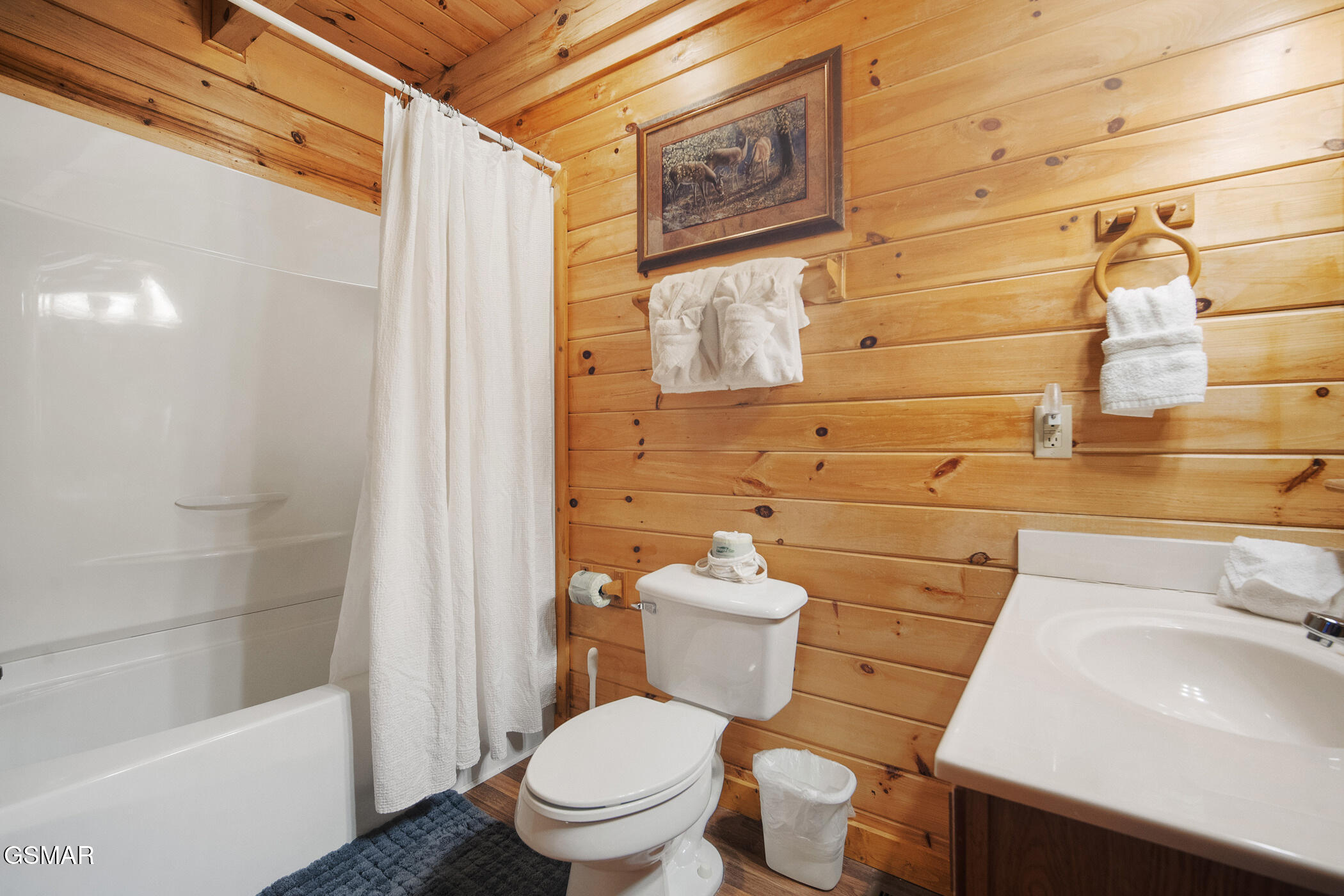 2048 Eagle Feather Drive Sevierville TN 37876