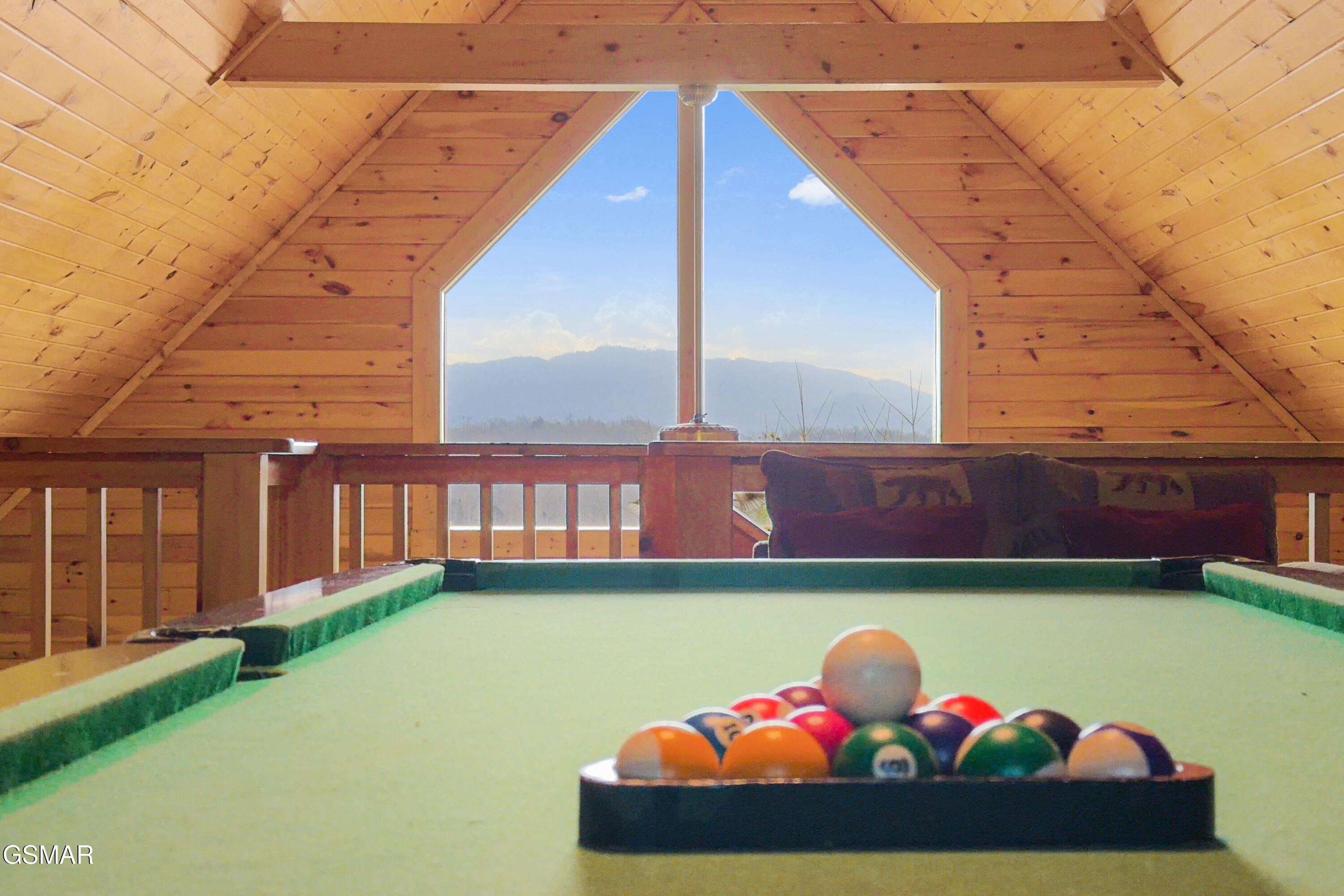 2048 Eagle Feather Drive Sevierville TN 37876