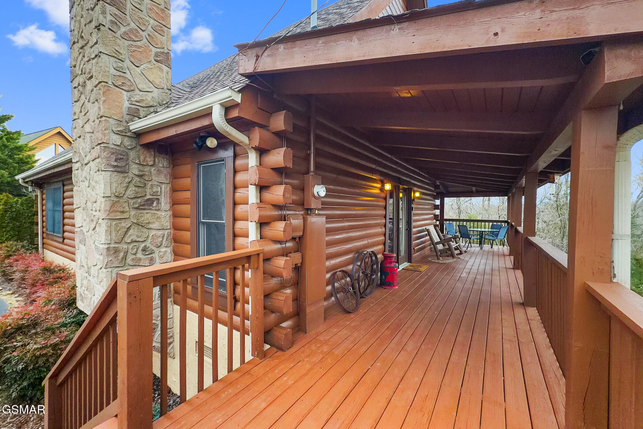 2048 Eagle Feather Drive Sevierville TN 37876