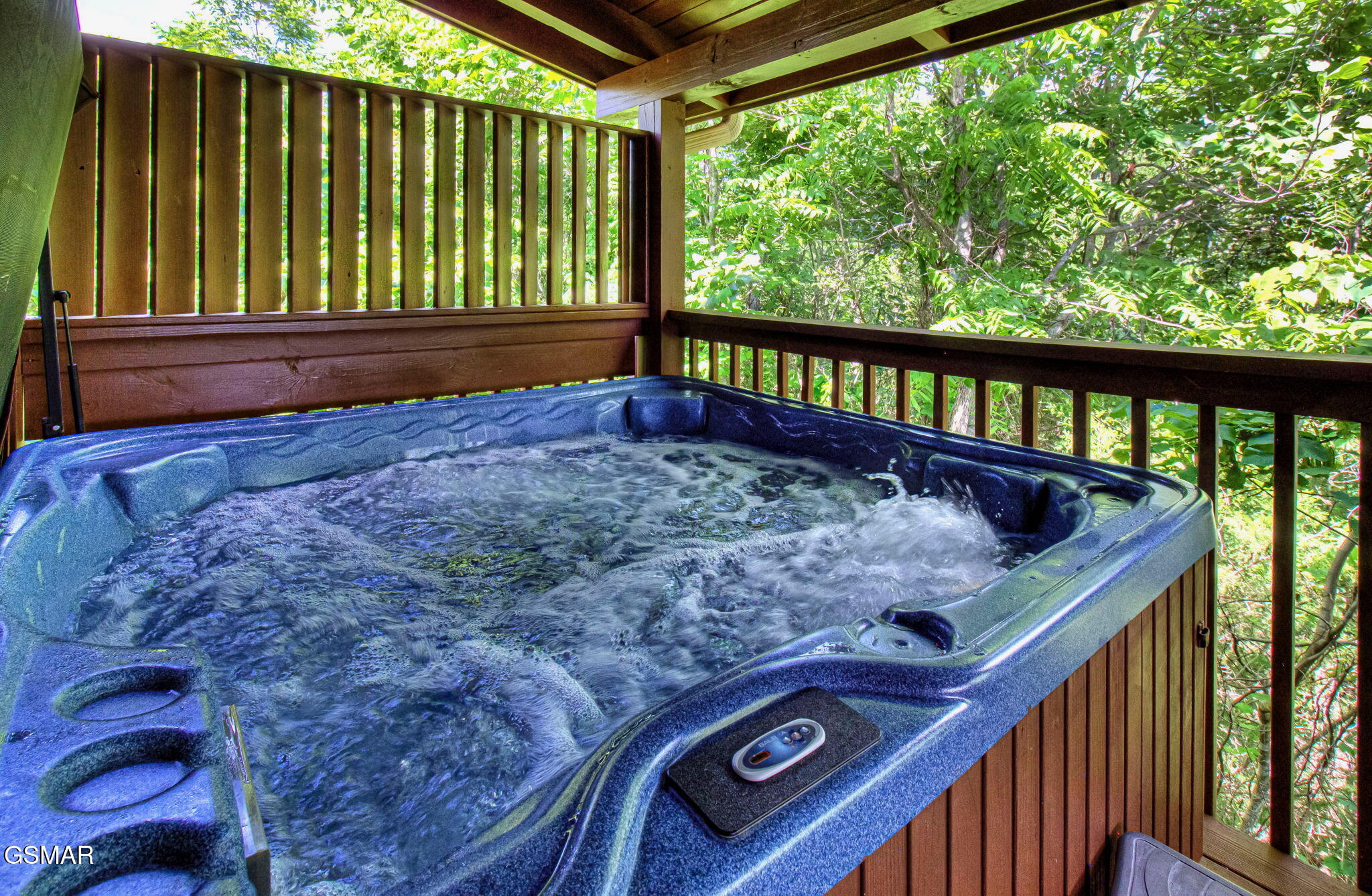 2048 Eagle Feather Drive Sevierville TN 37876