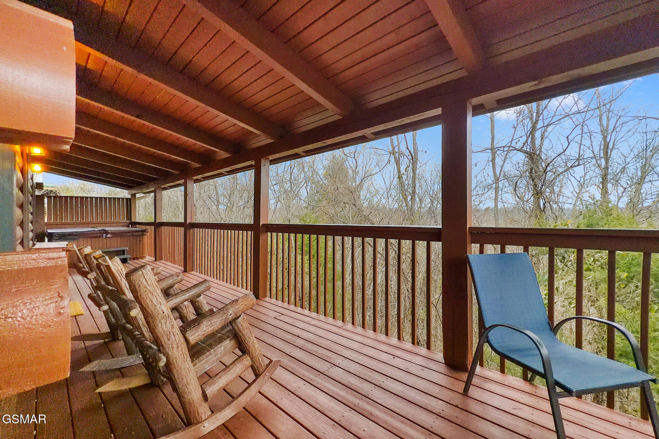 2048 Eagle Feather Drive Sevierville TN 37876