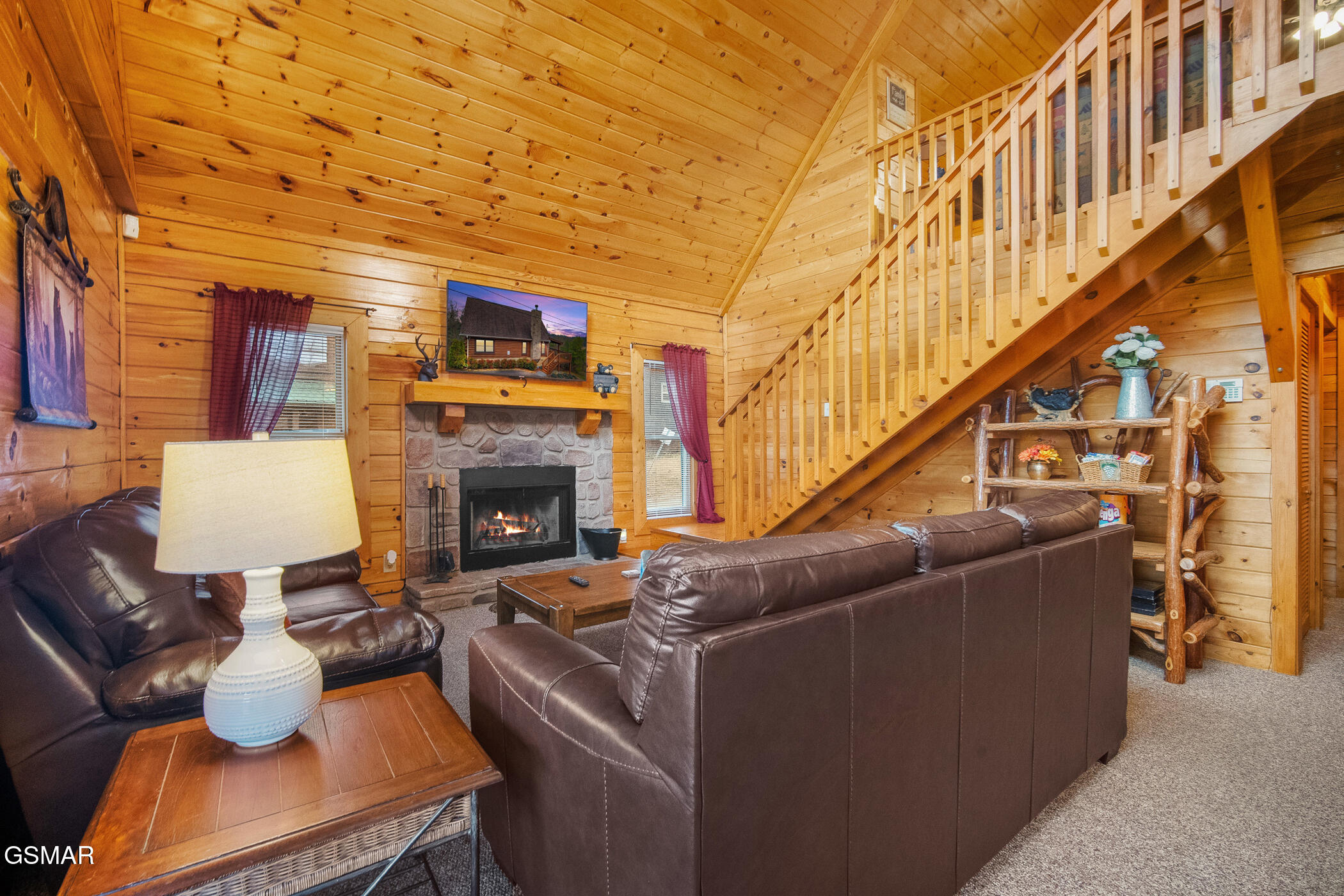 2048 Eagle Feather Drive Sevierville TN 37876