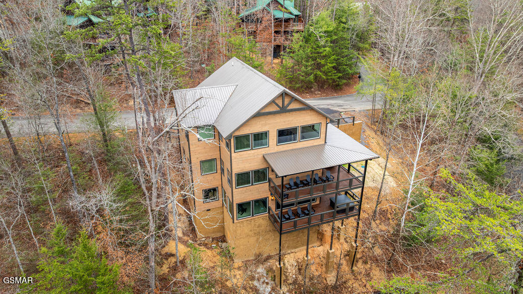 2905 Raven Fork Circle Sevierville TN 37876
