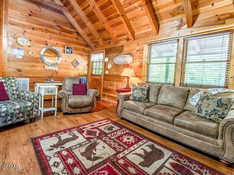 667 Kings Hills Boulevard Pigeon Forge TN 37863