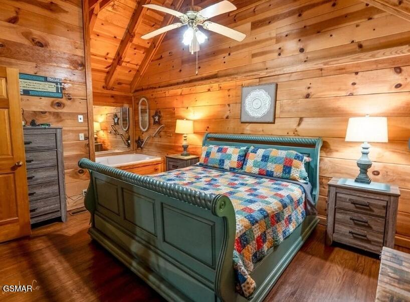 667 Kings Hills Boulevard Pigeon Forge TN 37863
