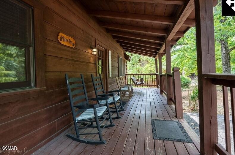 667 Kings Hills Boulevard Pigeon Forge TN 37863