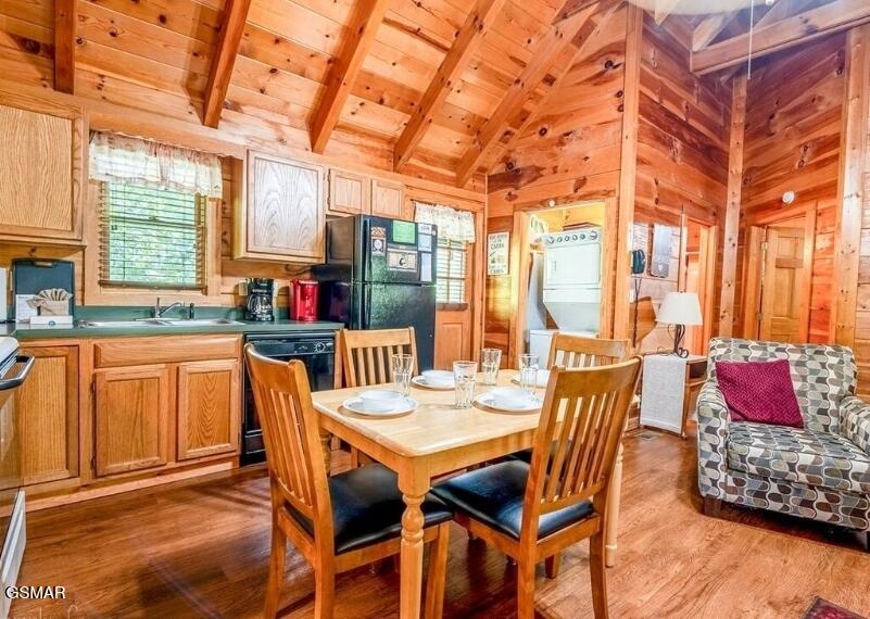 667 Kings Hills Boulevard Pigeon Forge TN 37863