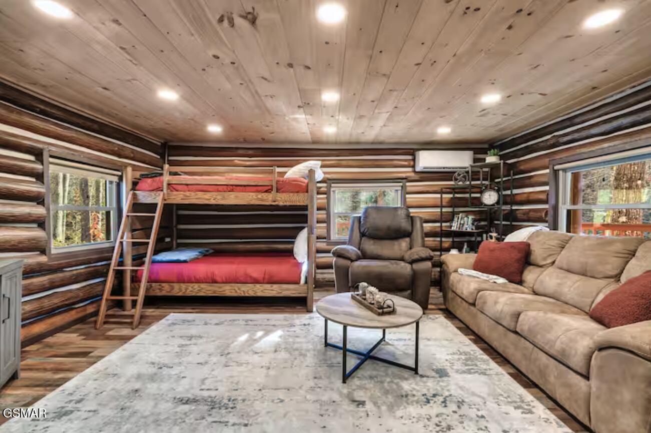 3847 Warden Branch Lane Gatlinburg TN 37738