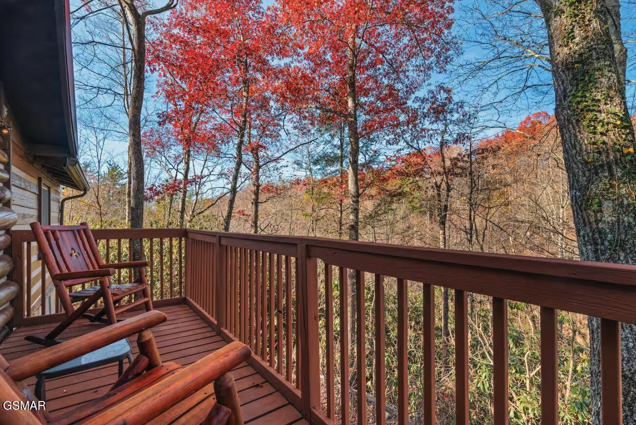 3847 Warden Branch Lane Gatlinburg TN 37738