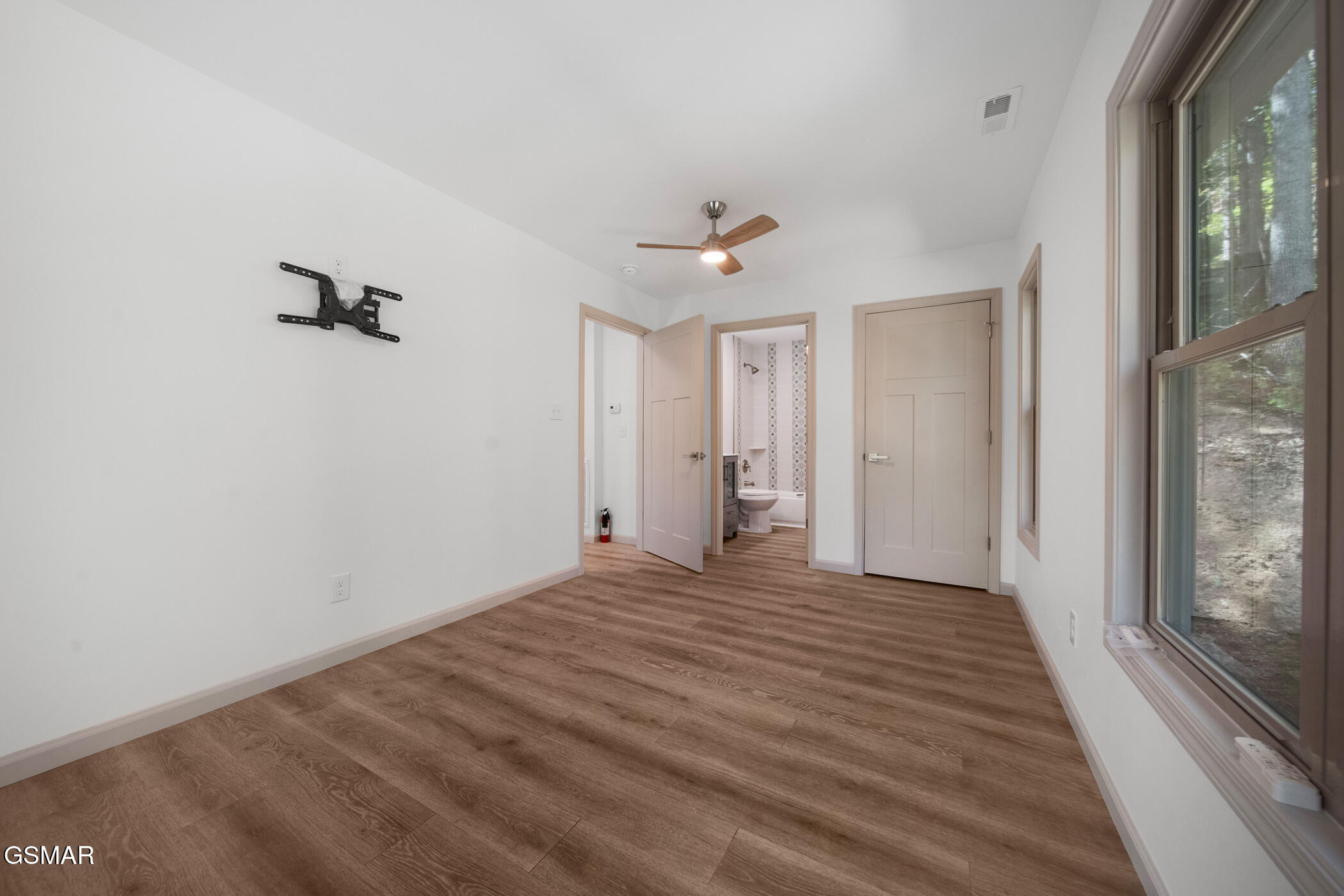 2468 Whipoorwill Hill Way Sevierville TN 37862