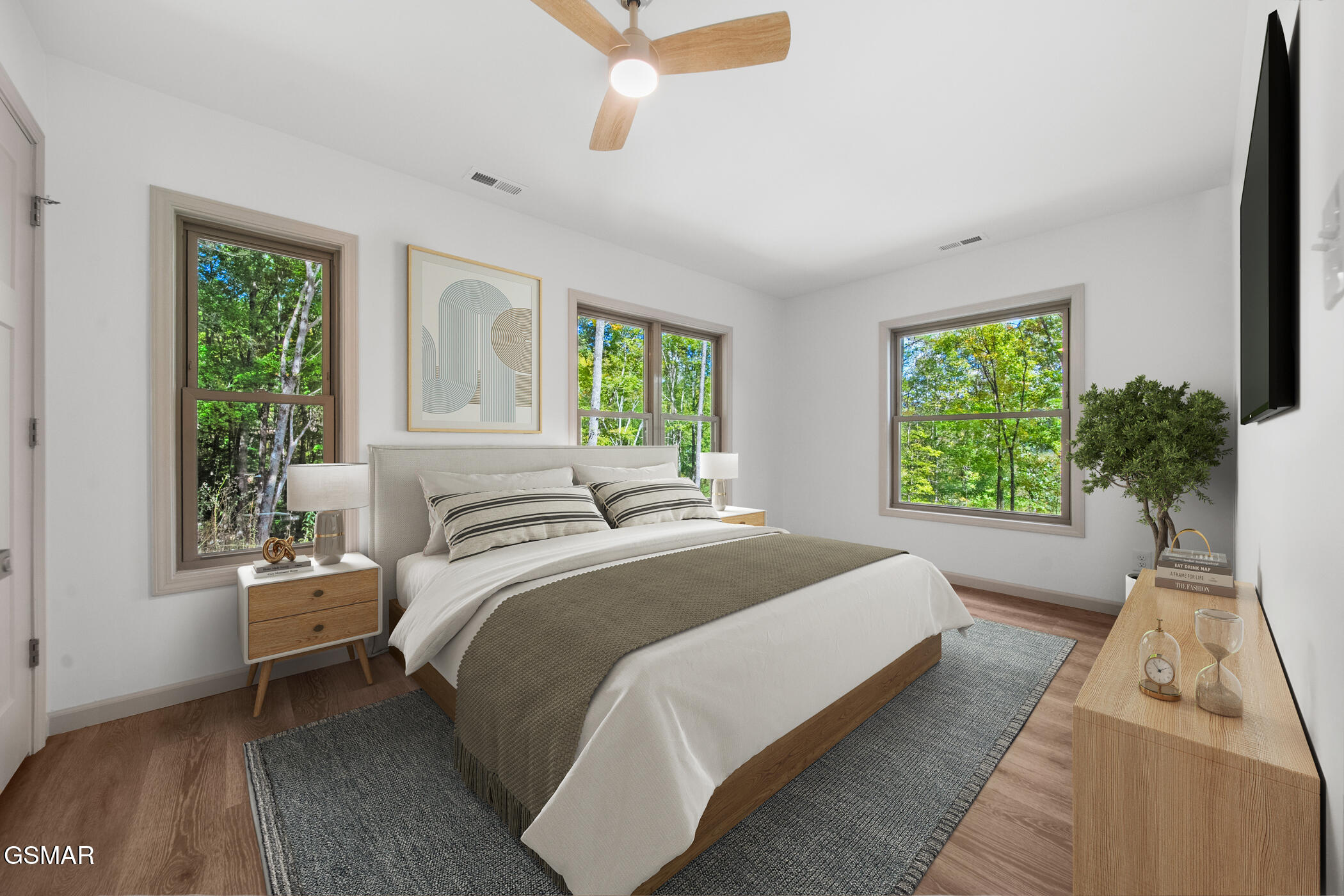 2468 Whipoorwill Hill Way Sevierville TN 37862