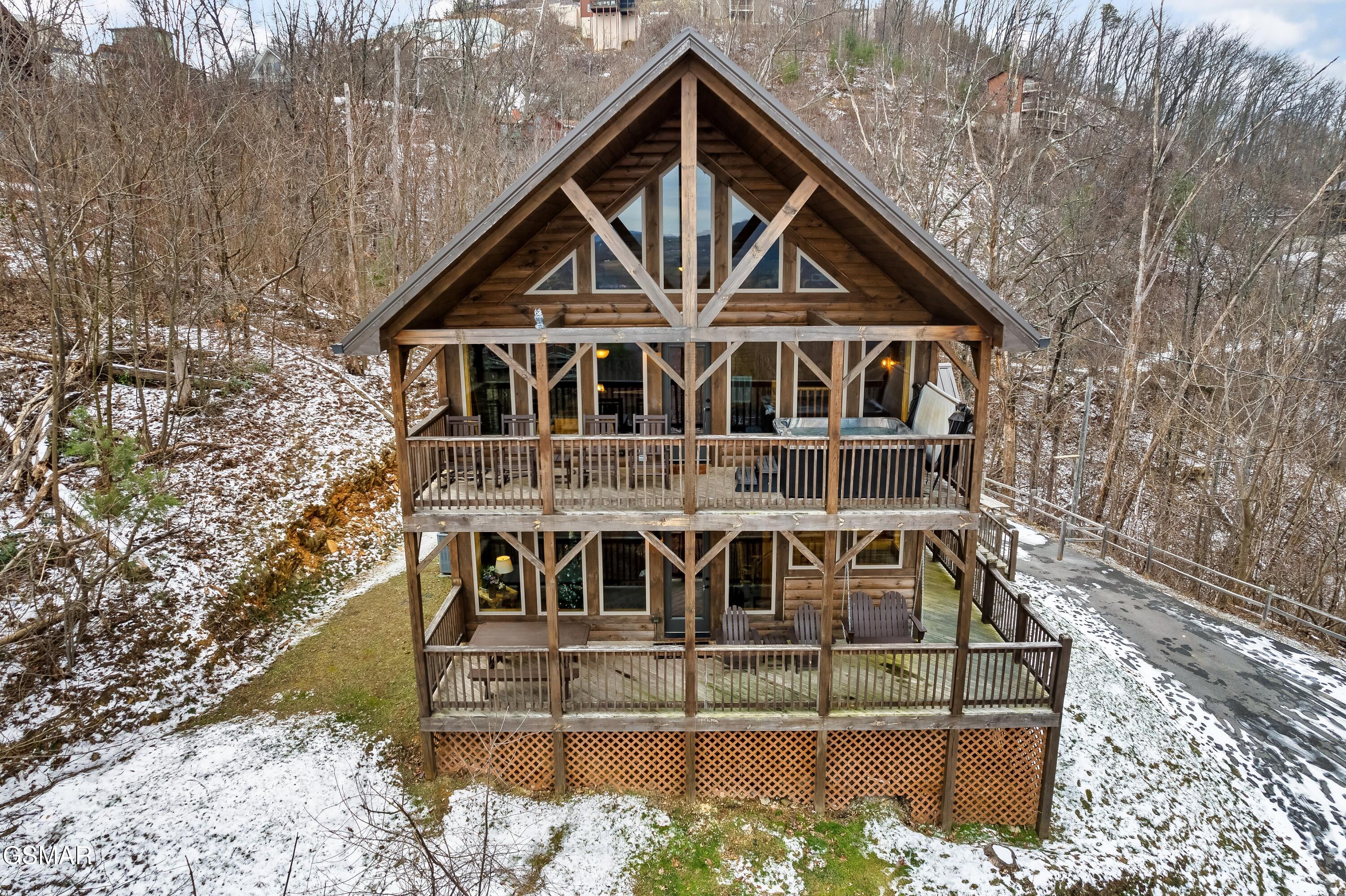 634 Wiley Oakley Drive Gatlinburg TN 37738