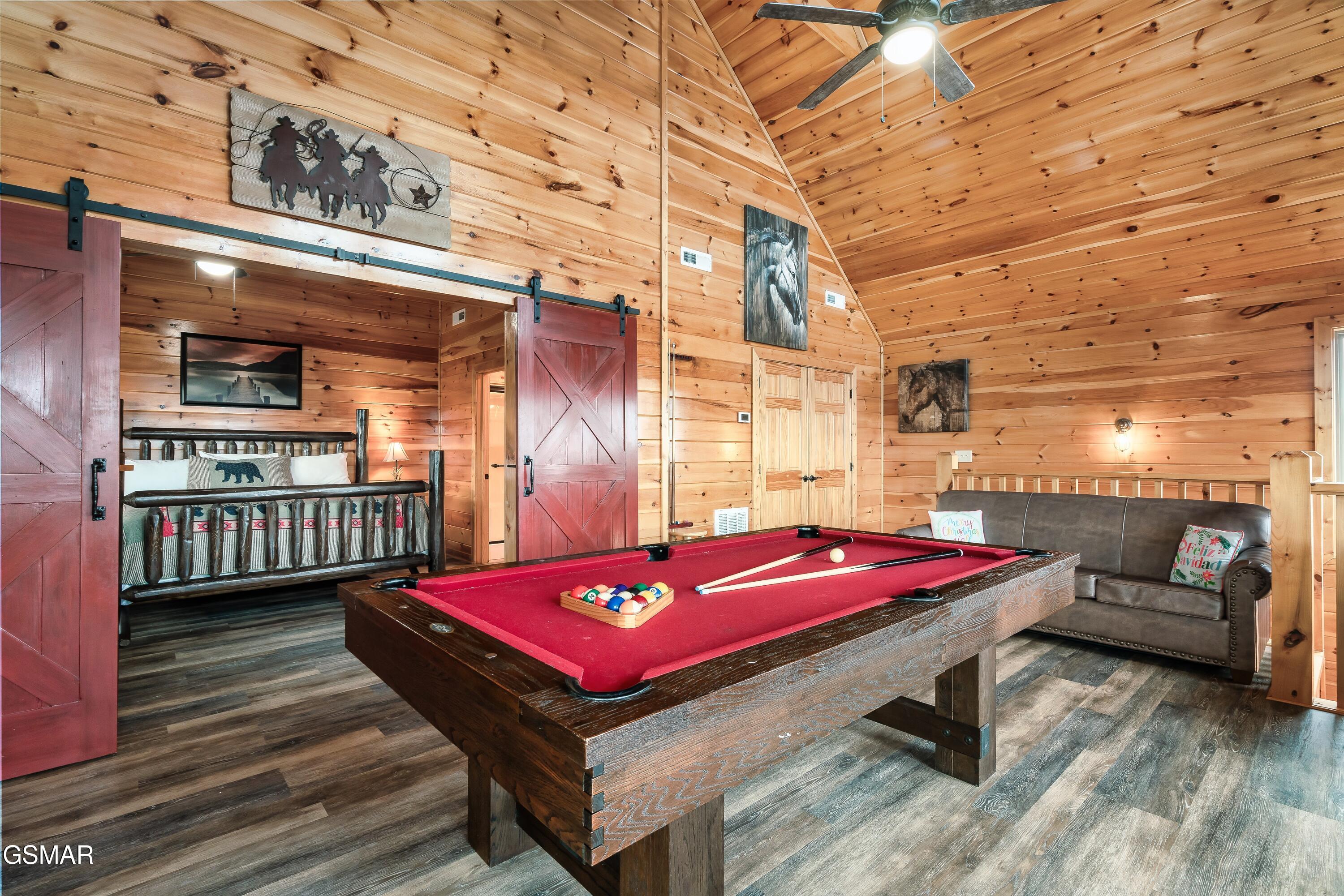 634 Wiley Oakley Drive Gatlinburg TN 37738